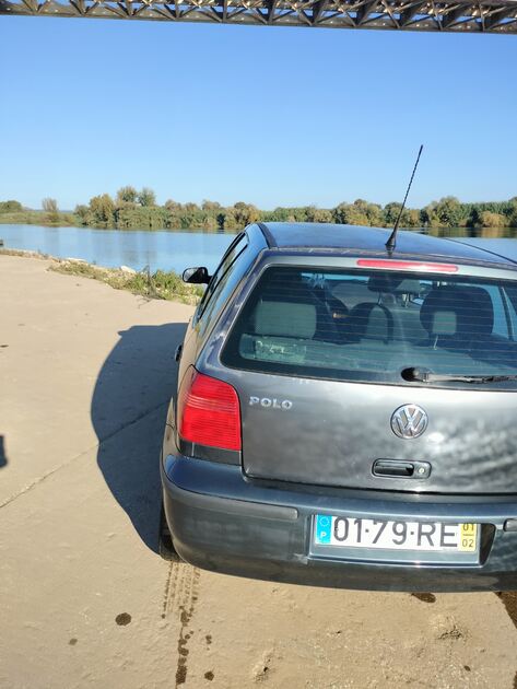 Vendo VW Polo 1.0. Ano 2001. Carros. Abrantes. 2001 Volkswagen Polo 210.000 km Manual Gasolina 1000 cv 5 portas Verde Ar condicionado Vidros eléctricos