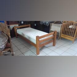 Cama de solteiro . Camas