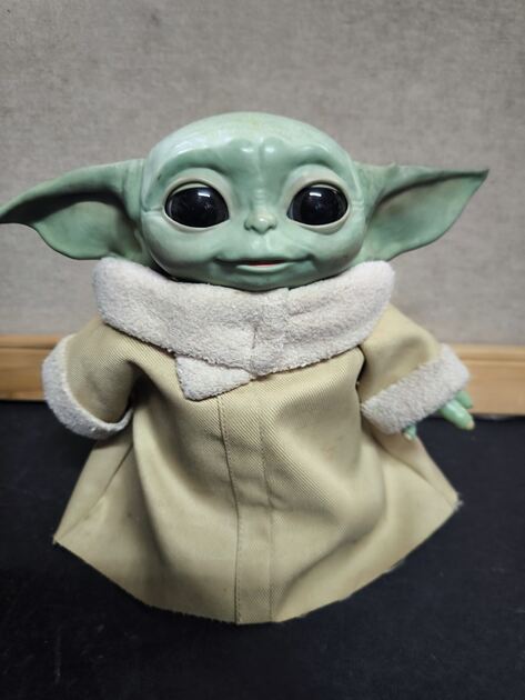 Boneco star wars Yoda bebe. Bonecas