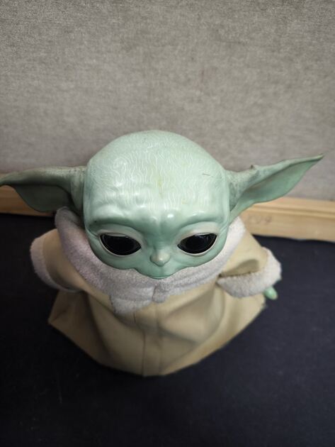 Boneco star wars Yoda bebe. Bonecas