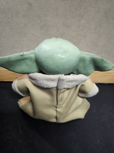 Boneco star wars Yoda bebe. Bonecas
