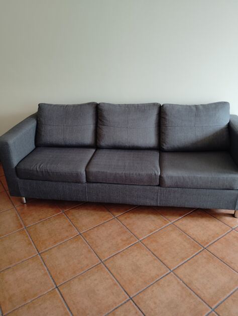 Dormidas em apartamento na Póvoa de Varzim a 5 minutos da praia . Ofereço Quarto para Arrendar