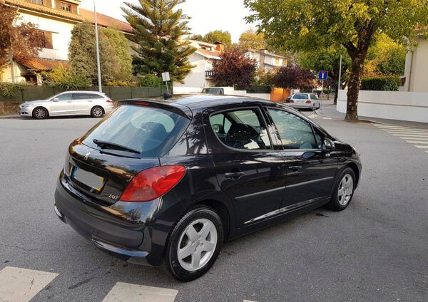 Bonito Peugeot 207 1.4 HDI. Carros