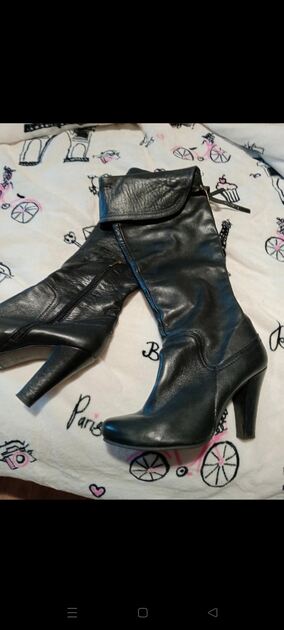 botas. Botas e botins
