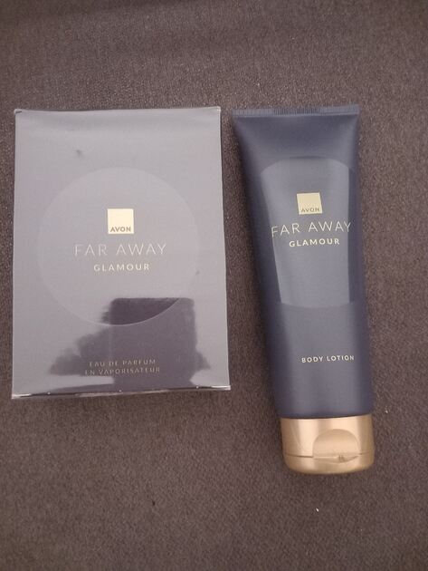 conjunto para mulher . Perfumes