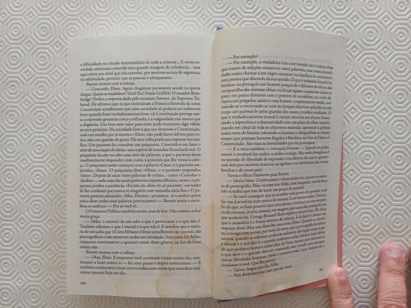 Os sete minutos de Irving Wallace - Mil folhas. Livros