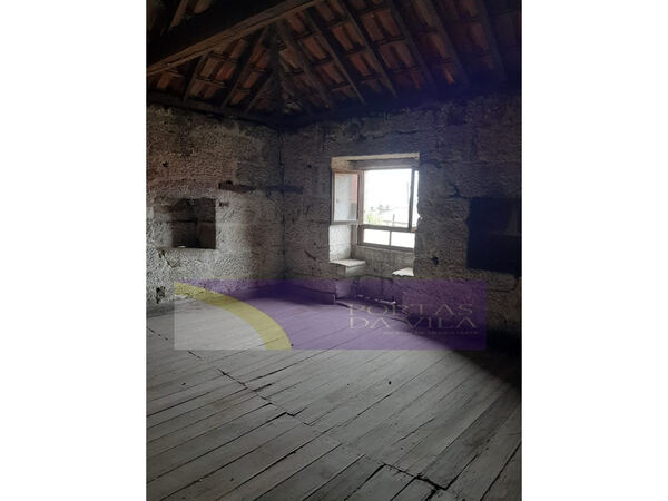 Casa Rústica T2. Casa e apartamentos para vender