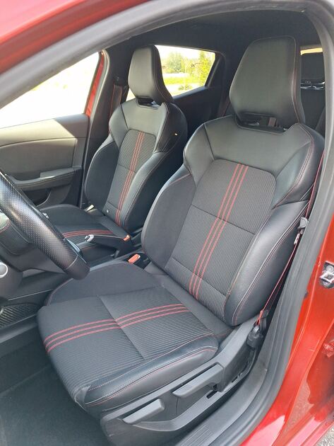 Renault Clio 15DCi RSLine. Carros