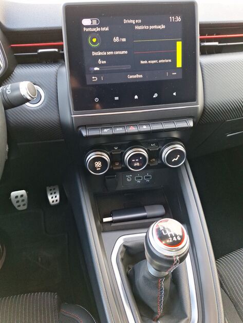 Renault Clio 15DCi RSLine. Carros