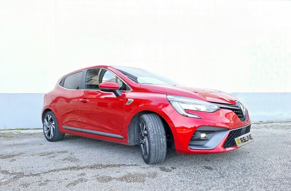 Renault Clio 15DCi RSLine. Carros