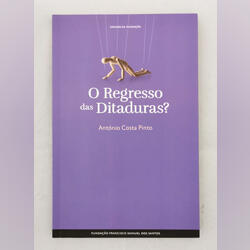 Livro - O regresso das ditaduras?. Livros