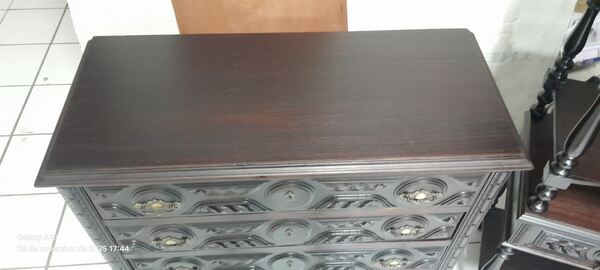 Cómoda nº 1. Cómoda