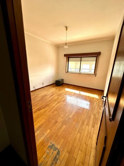 Venda de Moradia centro da Trofa . Casa e apartamentos para vender