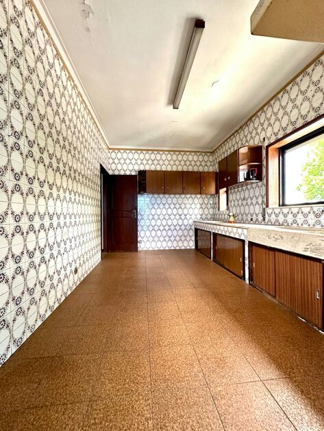 Venda de Moradia centro da Trofa . Casa e apartamentos para vender