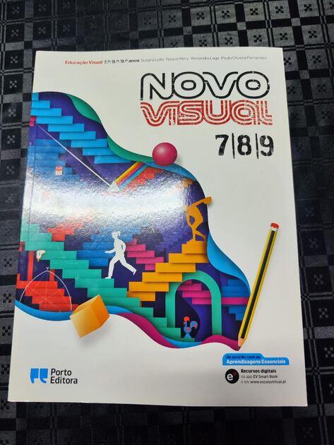 Manual : "Novo Visual do 7,8 e 9".
NOVO nunca foi usado
Preço Editora: 22.54€
. Livros