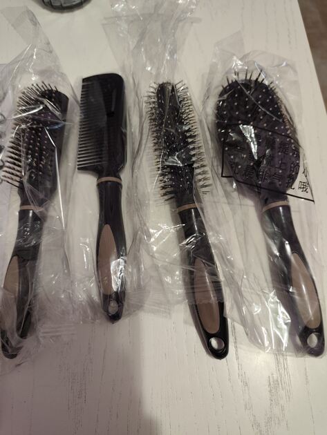 Escovas Cabelo. Escovas alisadoras de cabelo