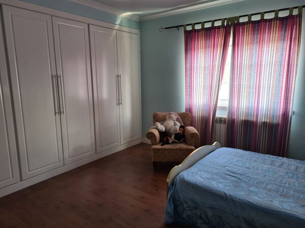 Moradia independente, Acabamentos Excecionais e C. Casa e apartamentos para vender