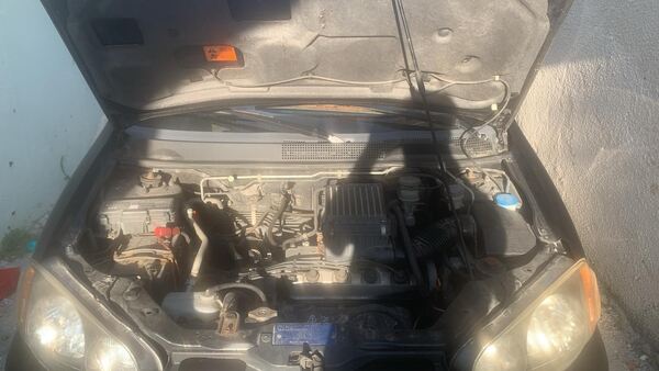 Vendo Honda HR-V 4WD . Carros