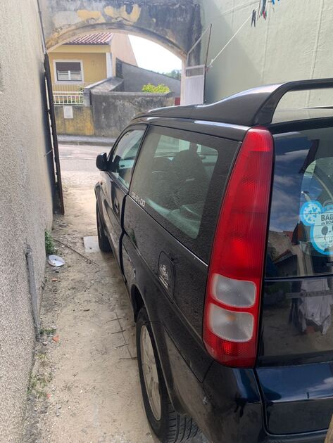 Vendo Honda HR-V 4WD . Carros