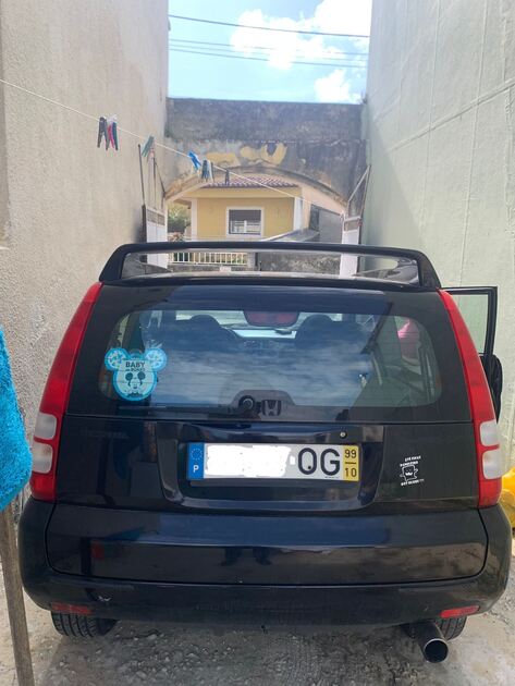 Vendo Honda HR-V 4WD . Carros