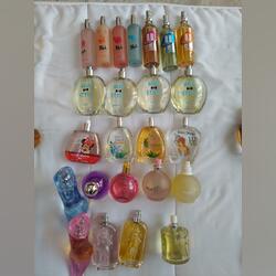 Conjunto de perfumes. Perfumes