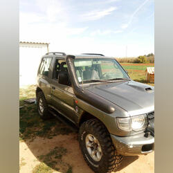 Mitsubishi Pajero 2.8 TDI 125 cv. Carros