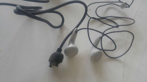 Fones Nokia. Auscultadores