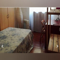 Room to rent in Estrela Lisboa. Ofereço Quarto para Arrendar. Estrela.  1 quarto Cama de solteiro   1 banho Longo (12+ meses) Andar baixo Internet Mobiliado Quarto privado
