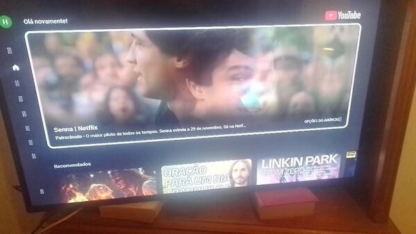 Vendo LCD Android de 50cm, 48 polegadas na caixa. . Televisores