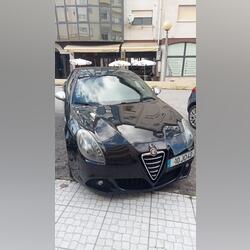 Alfa Romeo Giulietta 2010 com 118'000Km. Carros