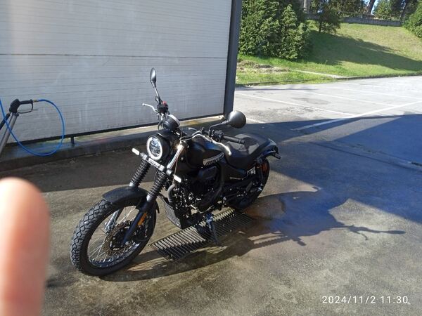 macbor 125cc. Motos