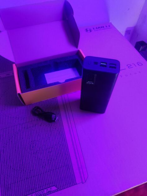 Power Bank 30.000mAh - Carrega tudo e mais alguma . Power bank