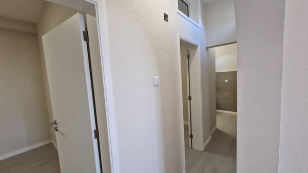 Venda moradia T2+1 RENOVADA no Funchal. Casa e apartamentos para vender