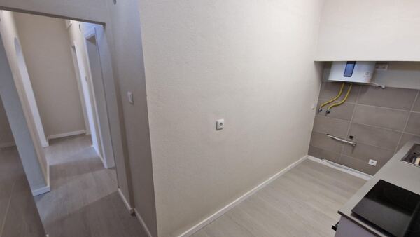 Venda moradia T2+1 RENOVADA no Funchal. Casa e apartamentos para vender