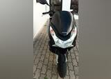 Vendo Honda PCX 125. Motos. Setúbal. 2013  Honda 29.000 km Scooters Gasolina sem chumbo Preto 125 cc Arrancador eléctrico Embraiagem automática Muito bom