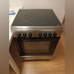 Fogão Indesit com placa vitroceramica . Fogões