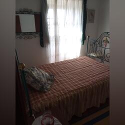 quarto ao mês em casa partilhada. Ofereço Quarto para Arrendar