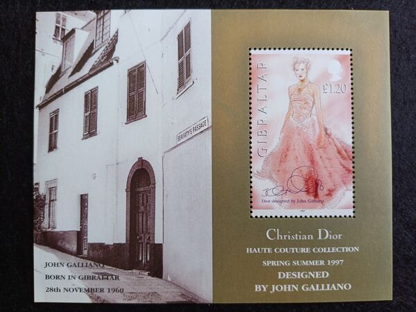 Gibraltar - Bloco John Galliano, 1997. Selos