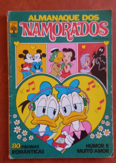 Almanaque Disney dos namorados. Livros