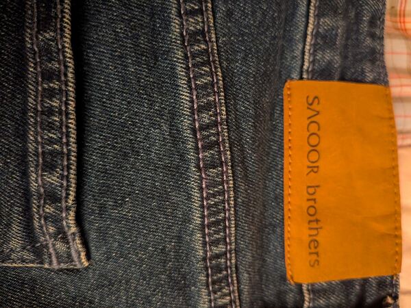 Calças Skinny jeans Sacoor bom estado. Calças para Homem