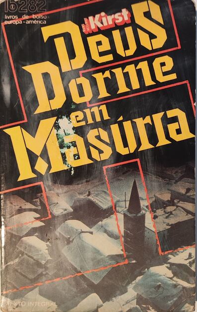 Deus Dorme em Masúria - Hans Hellmut Kirst. Livros