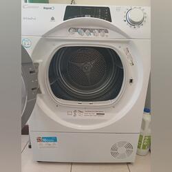 Máquina de secar candy 8kg A ++ como nova 2 meses de uso . Máquina de Secar Roupa