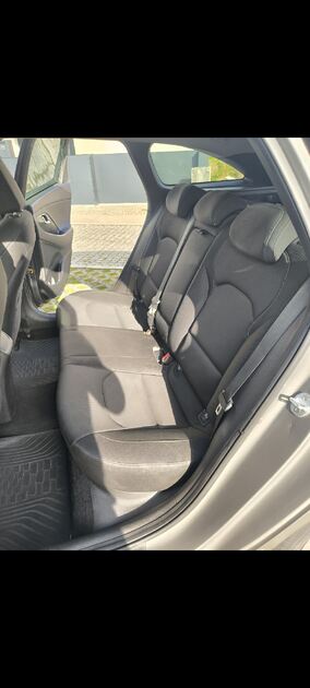 Hyundai i30 SW 1.6. Carros