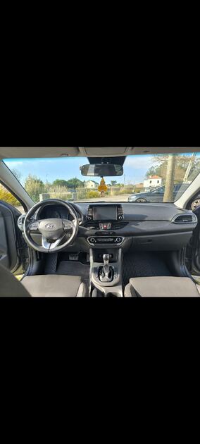 Hyundai i30 SW 1.6. Carros