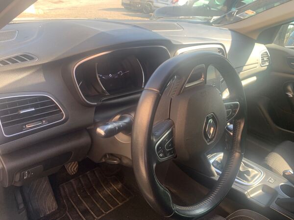 RENAULT RFB MEGANE 1.5 DCI 110CV. Carros