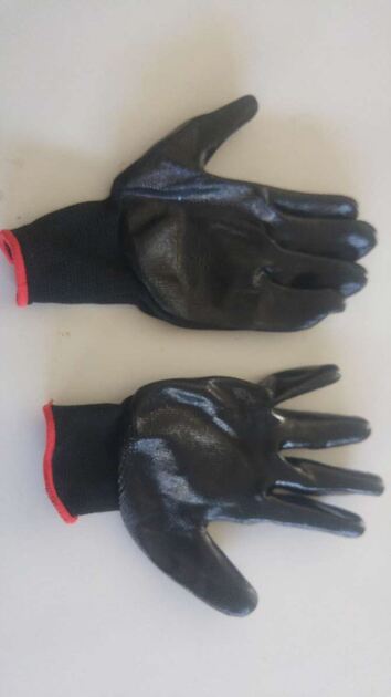 Luvas de Protecção / Trabalho. Equipamento de protecção pessoal