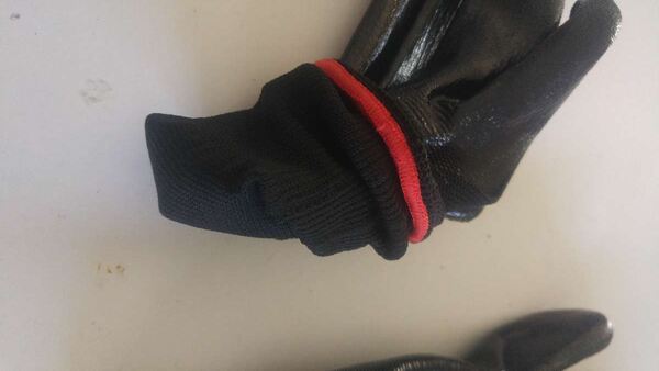 Luvas de Protecção / Trabalho. Equipamento de protecção pessoal