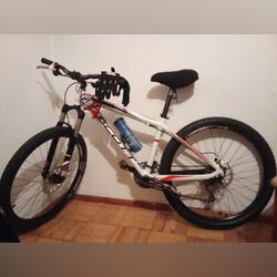 Bicicleta Scott scale + equipamento . Bicicletas