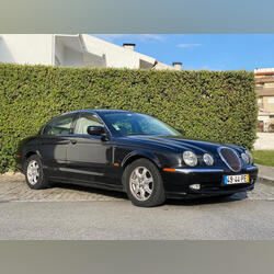 Jaguar S-Type 3.0 V6. Carros