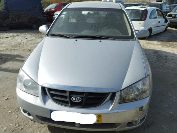 Para peças Kia Cerato 1.5CDRI ano 2006. Carros para Peças
